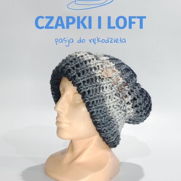 Czapka robiona na drutach z kolekcji Czapki i Loft - doskonałe połączenie stylu i komfortu. Wyjątkowy design dla indywidualnego wyrazu. Sprawdź nasze ręcznie wykonane czapki na www.czapkiiloft.pl i zanurz się w modowym świecie ekskluzywnych dodatków.